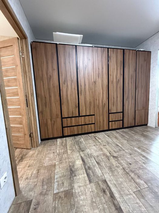 Продаж бцдинку , дуплекс, таунхаус . Вінниця, Перемичка.