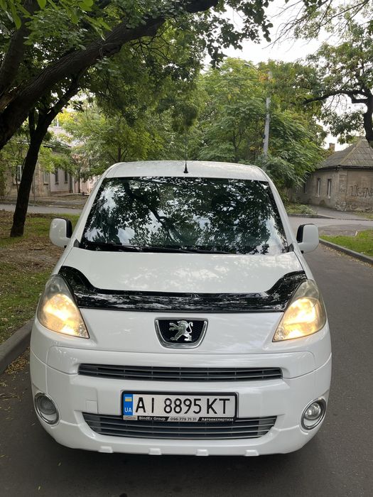 Продам Пежо партнер
