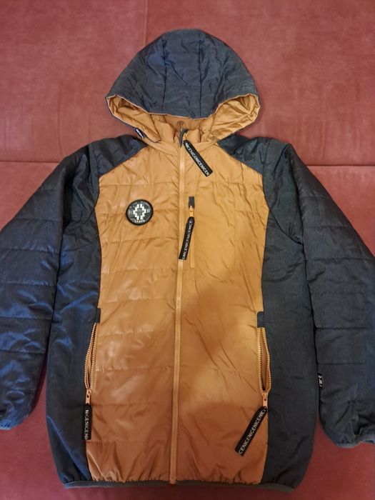Продам  куртку для мальчика