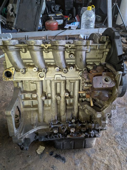 Двигун Peugeot Citroen D4164T 1 6D 16кл Volvo C30 S40 V50 Ford 04 12р