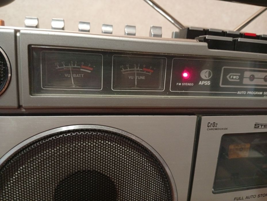 Магнітофон Sharp gf9090H.