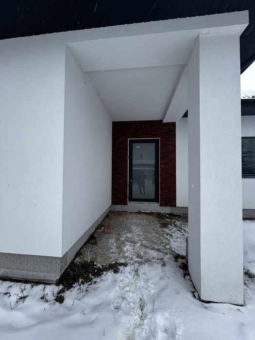 Одноповерховий ОСОБНЯК з гаражем