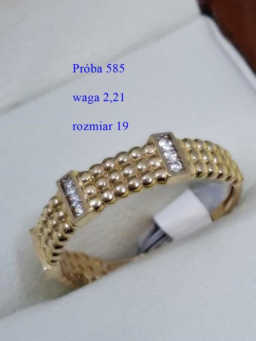 Prześliczne złote pierścionki 585