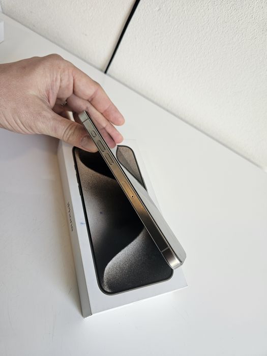 Iphone 15 pro max 256 Neverlock ідеальний стан