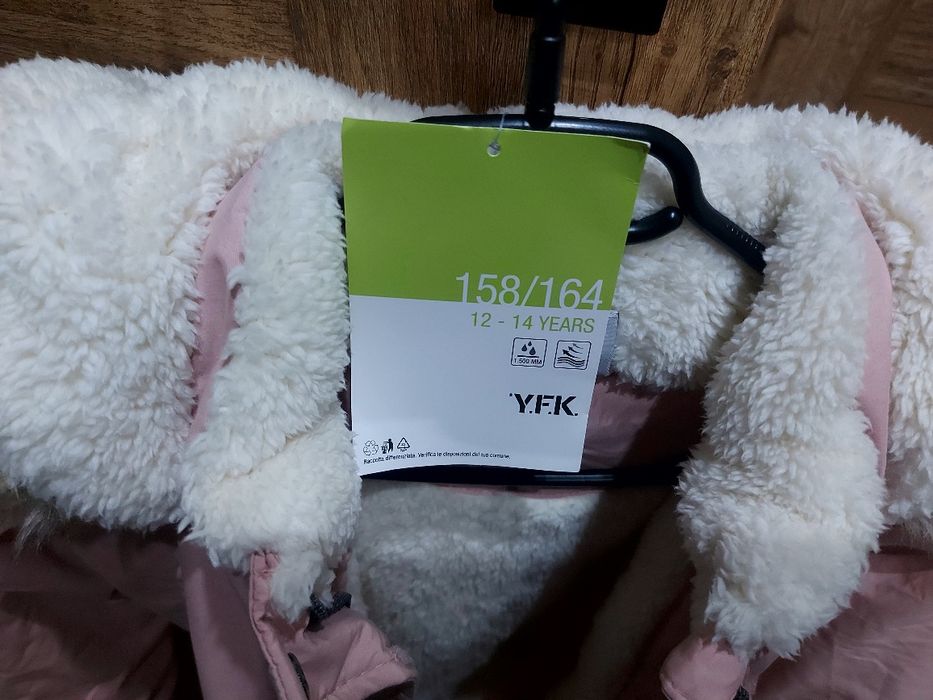 Kurtka zimowa ciepła 158 164 nowa  metka taliowana pudrowy roz parka