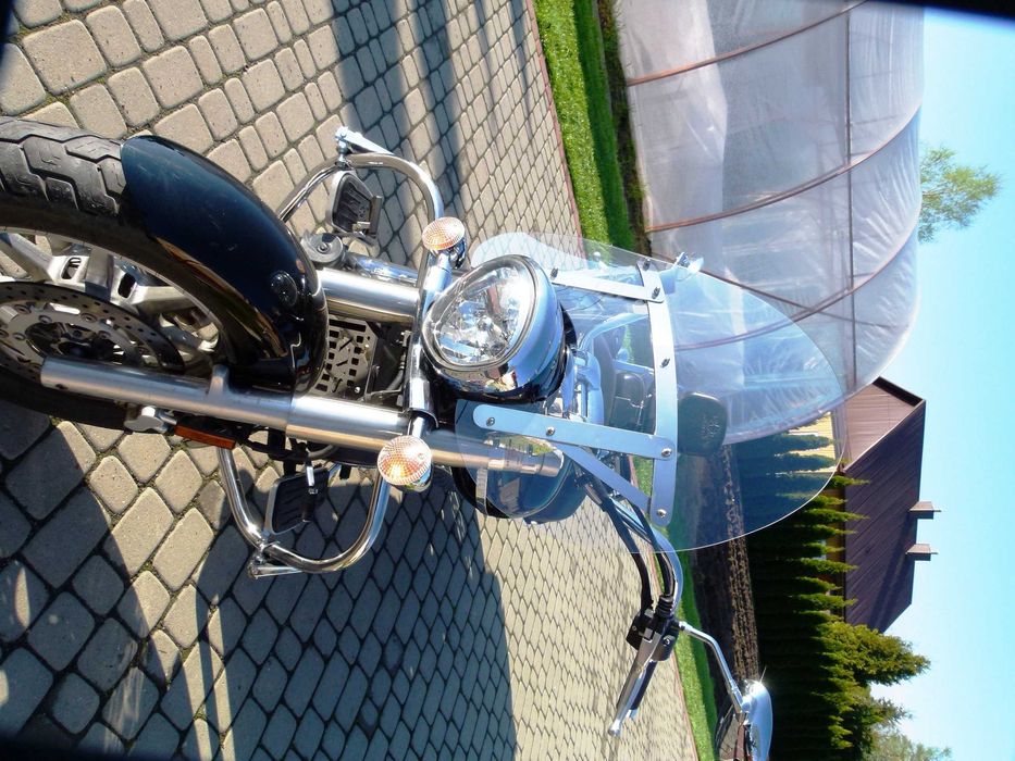 Szyba Yamaha XVS 1300 V Star Bagażnik gmole