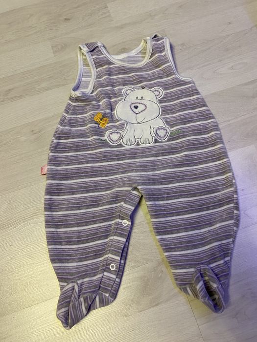 Pajac bez rękawów koala welurowy