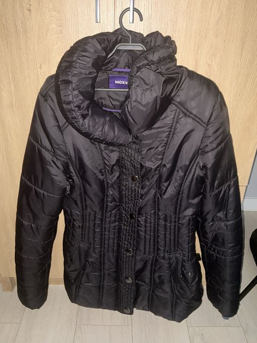 Sprzedam kurtke Mexxa w b. Dobrym stanie