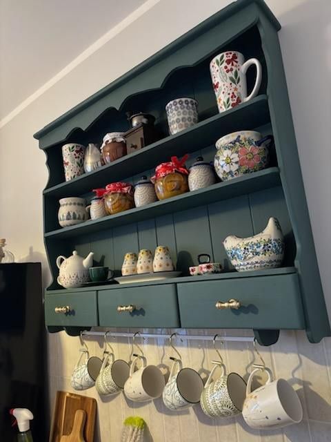 Rustykalne szafko-półki