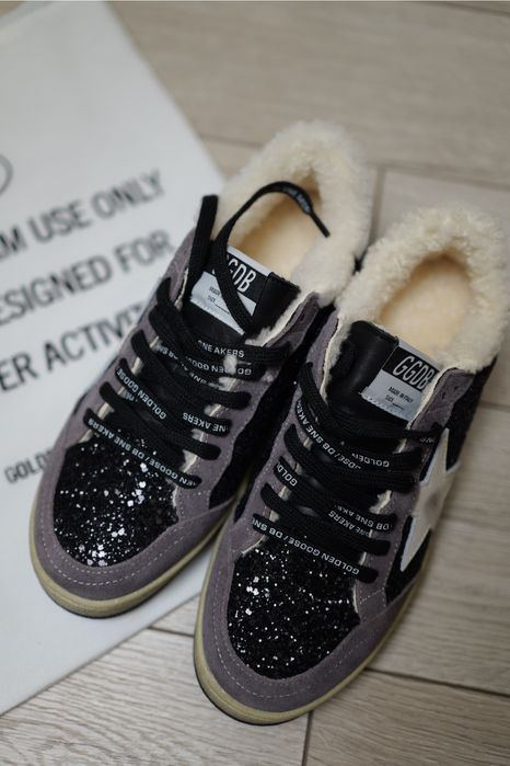 Жіночі кеди зимові golden goose 38 р. сіро-чорні
