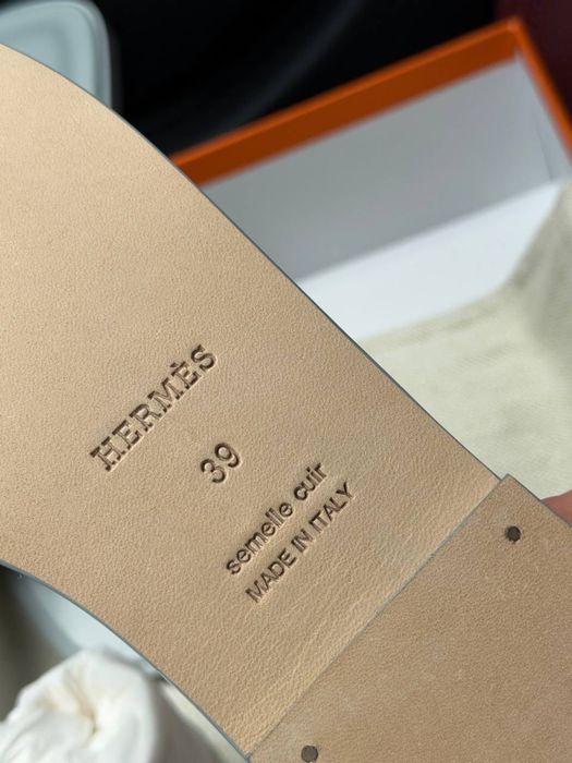 Hermes oran сандалі 39 розмір