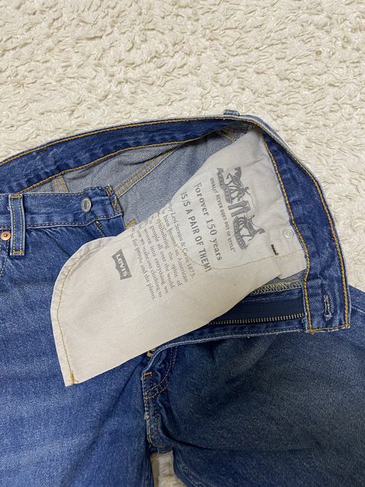 Продам джинси  LEVI Strauss