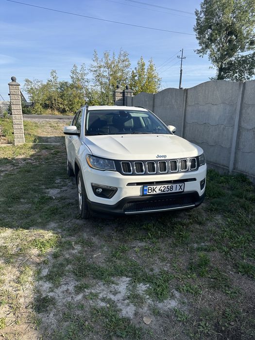 Продам джип компас
