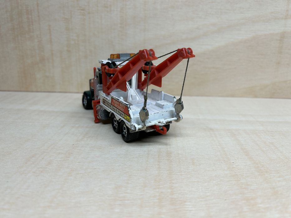 Matchbox Super Kings peterbilt truck