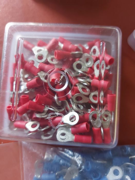 Terminais isolados