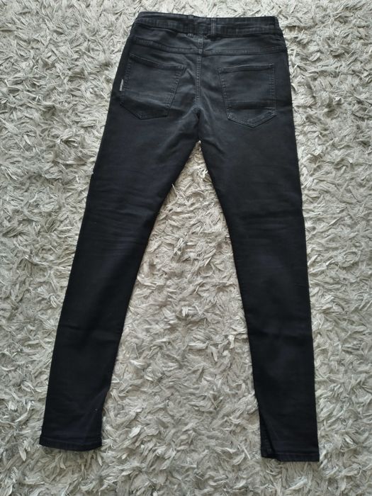 Spodnie jeansy Cropp r. 28