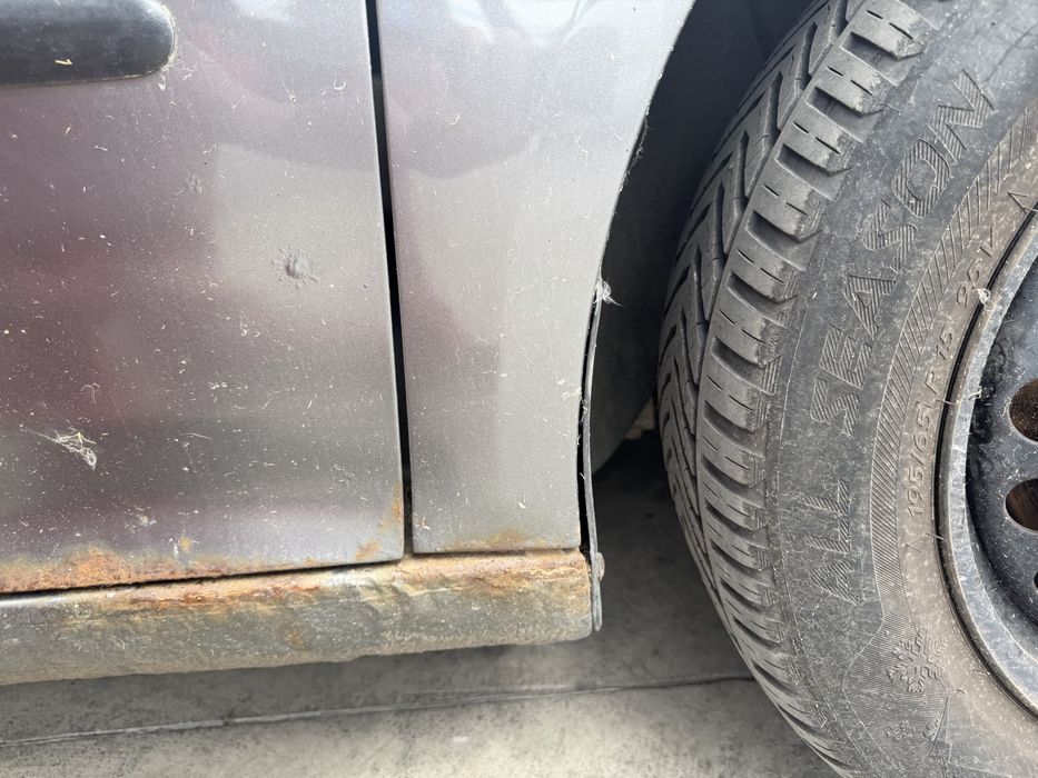 Błotnik Volkswagen Golf V LA7T lewy prawy przód