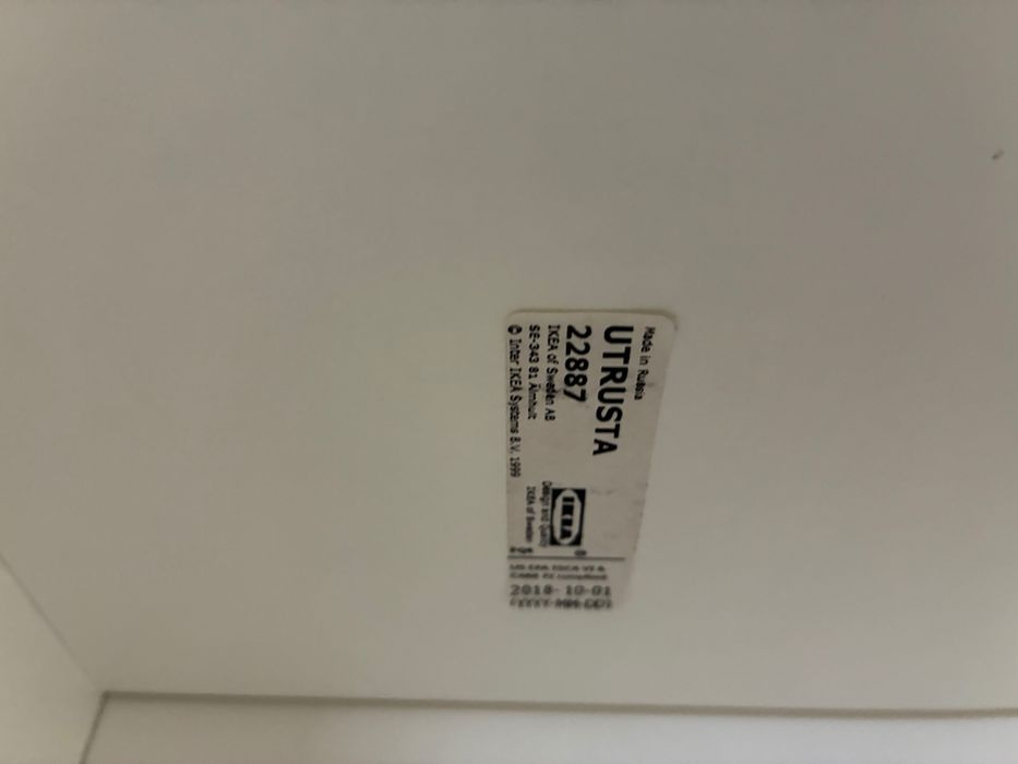 Móveis superiores de cozinha IKEA branco mate