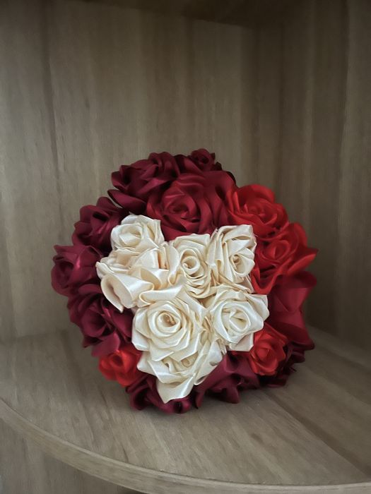 Букет з атласної стрічки