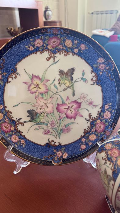 Conjunto de Prato com suporte e Vaso