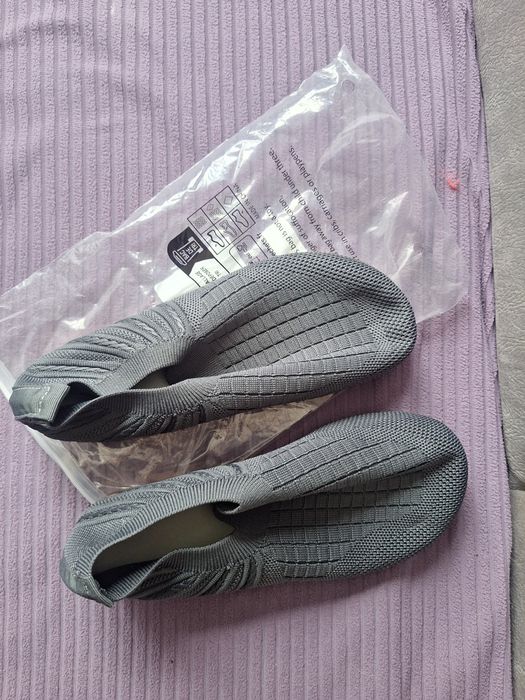 Lekkie buty damskie 38
