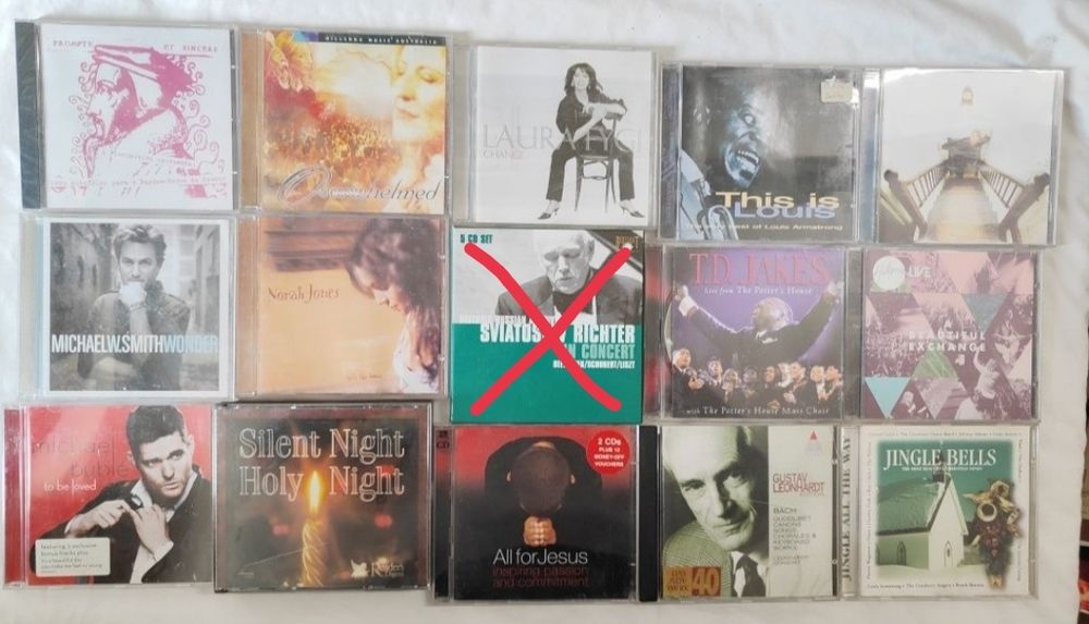 75 CD'S de música