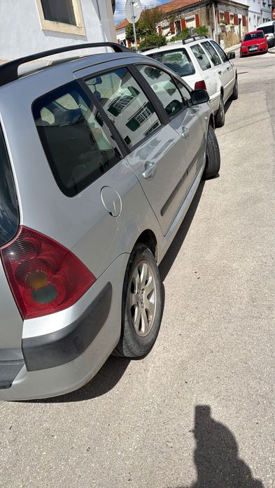 Vendo um peugeot 2005