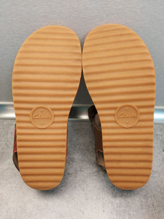 Sandały Clarks roz.32 skóra naturalna