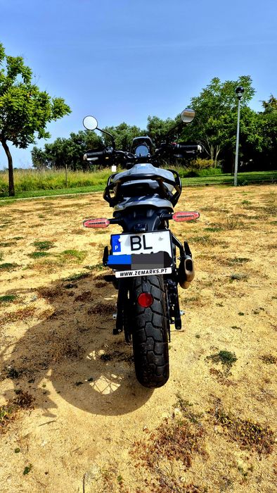 Royal Enfield Himalayan 450 2024 poucos kms