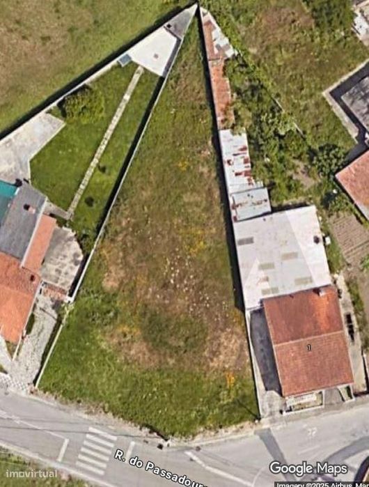 Terreno Urbano Com 908 M2 Em Ílhavo