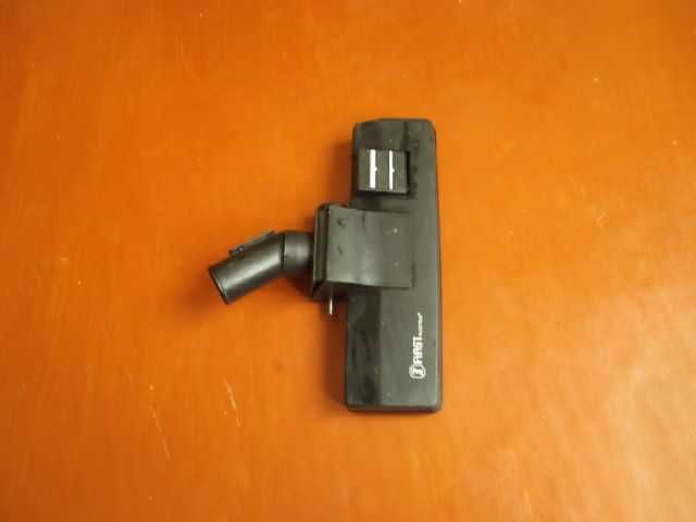 Щетка насадка для пылесоса, диаметр 32 мм.