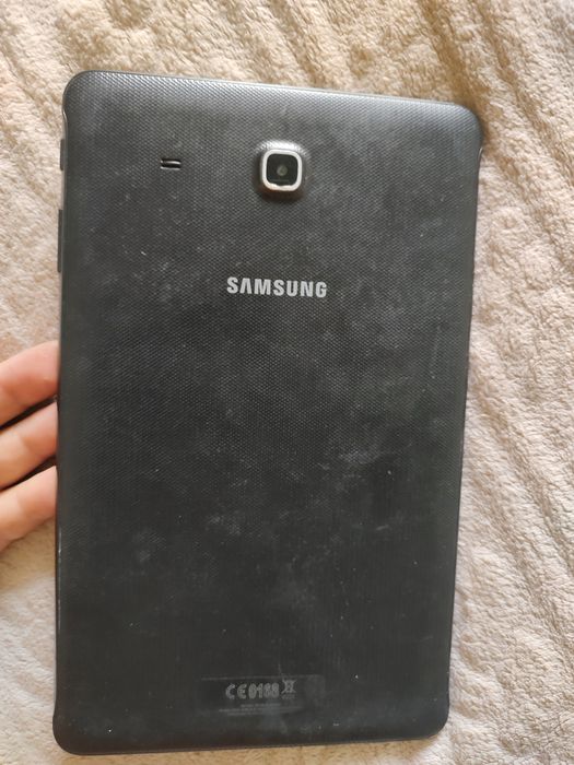 Samsung Tab E 9.6 SM-T561 8Gb android 4. 3G