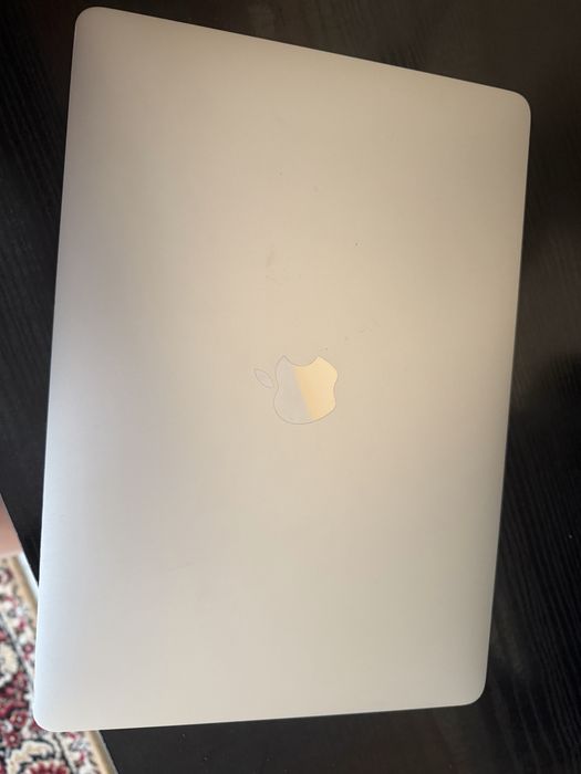MacBook Pro 13” 2017 bardzo dobry stan!