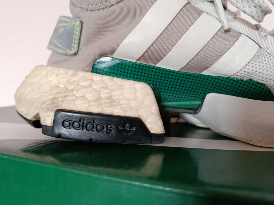 Адідас жіночі кросівки Adidas Originals