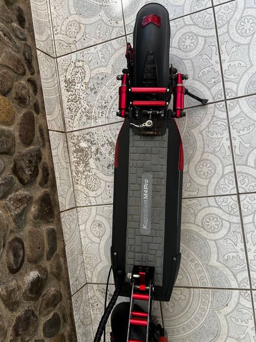 Електросамокат KUGOO KIRIN M4 PRO