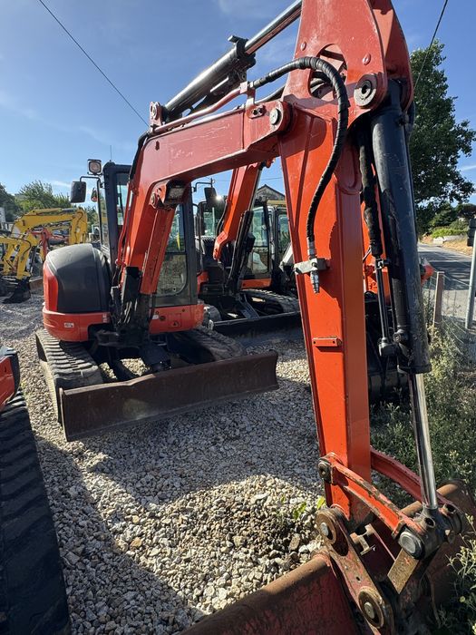 Mini giratoria kubota u 48