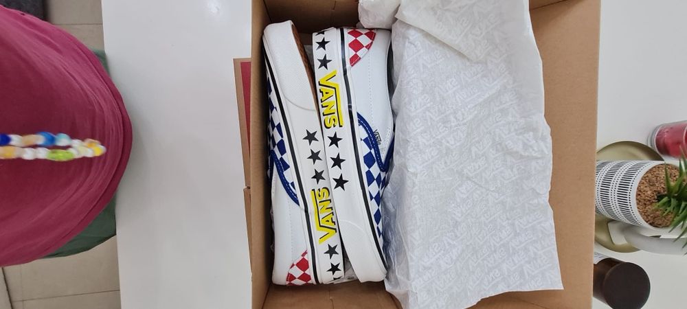 Tenis vans novos em caixa
