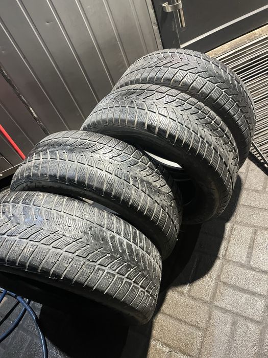 235 60 17 к-т 2400грн 4шт резина скати шини r17 235 60