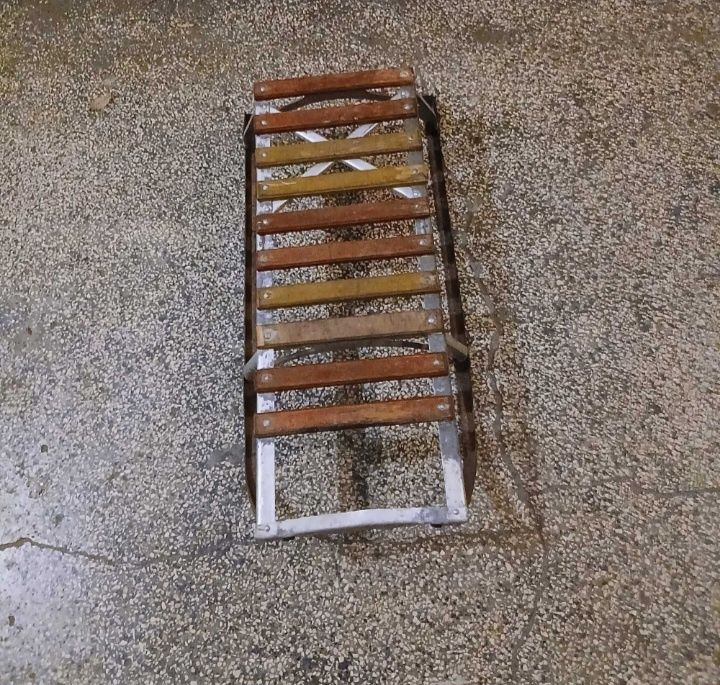 Санки     продам