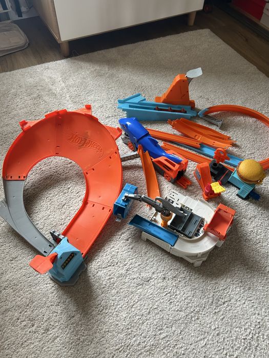 Tory Hot Wheels różne