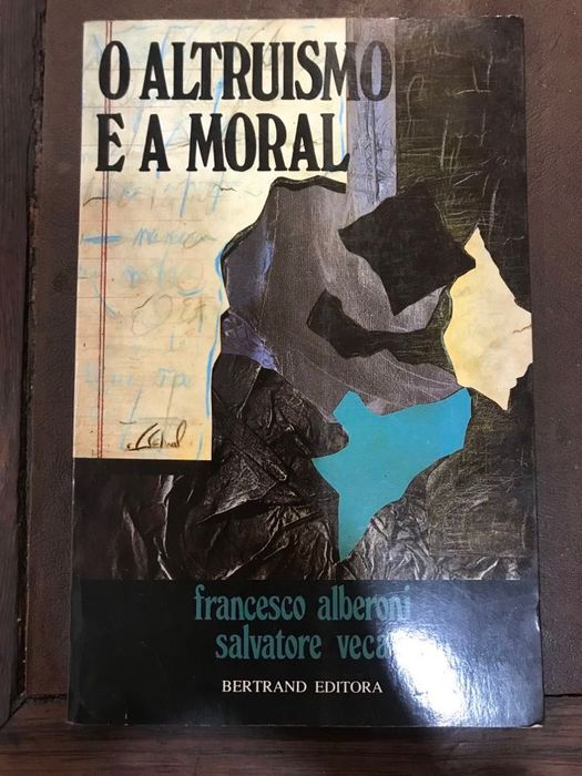 Livros variados desde...