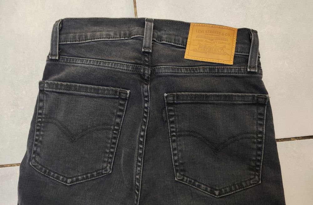 Jeansy LEVI'S 724 high rise straight dżinsy rurki