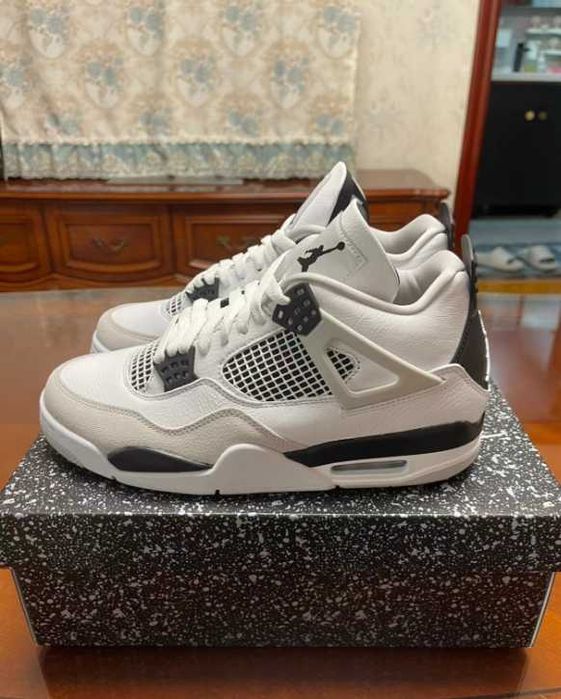 "Buty męskie Trampki" Jordan_4_retro_military_black R.38