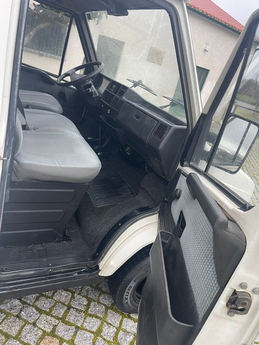 Vendo ou troco peugeot j5