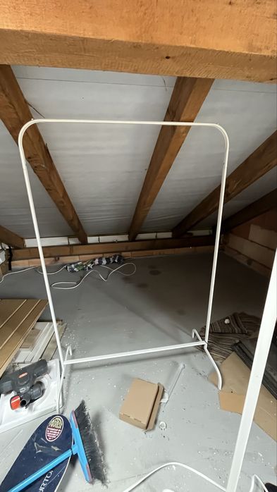 Stojak na wieszaki garderoba bialy stabilny