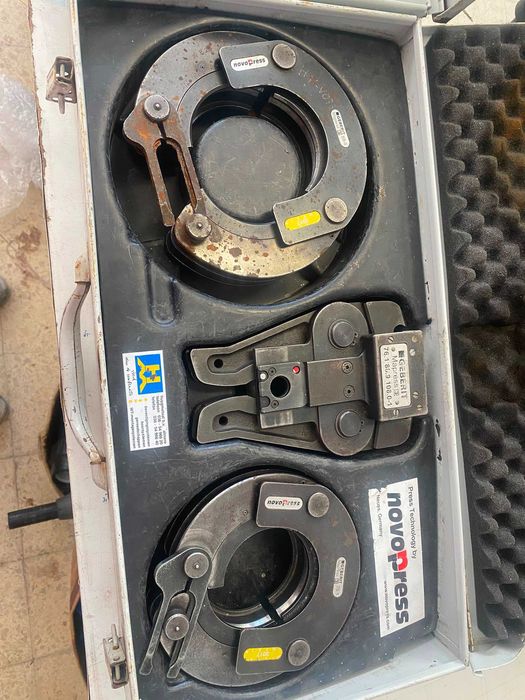 Kit Prensagem Geberit Mapress XL (Máquina + Anéis 76.1-88.9mm)