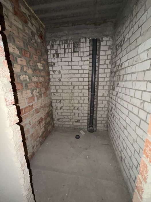 Продаж 2 кімнатної квартири в центрі міста в Новобудові