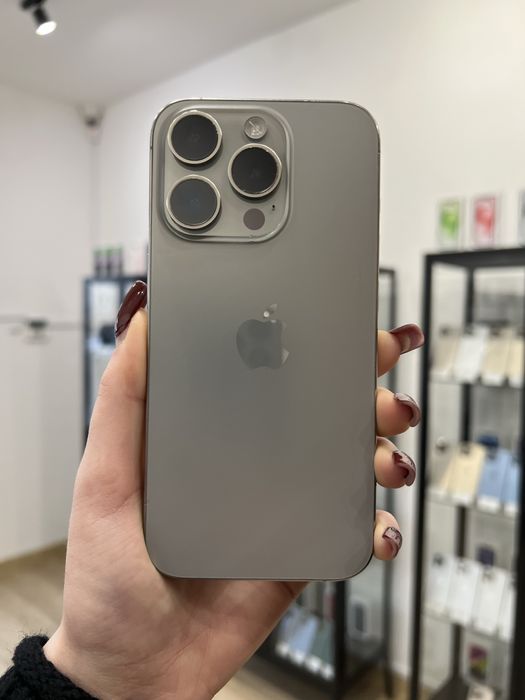 Telefon iPhone 15 PRO 256GB Szary Apple Gwarancja iTrade