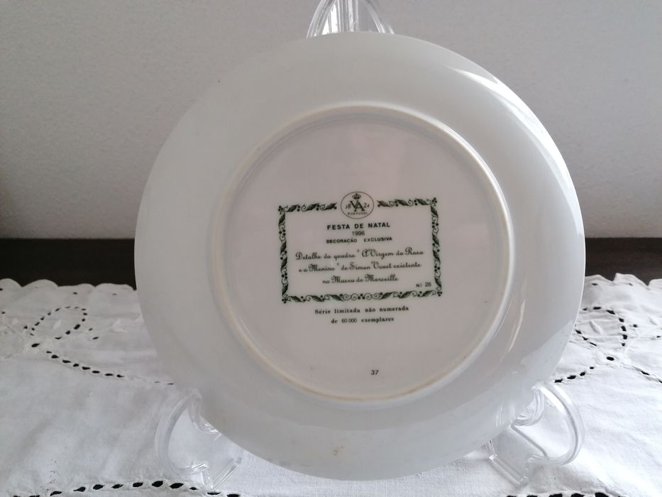 Prato de natal de 1996 porcelana Vista Alegre, série limitada