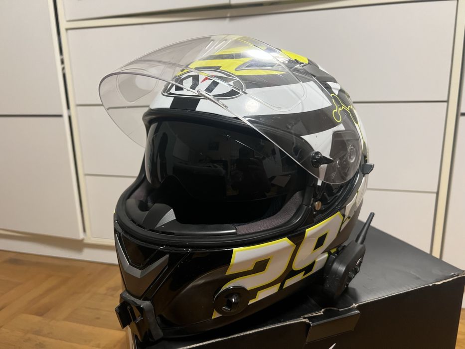 Kask integralny KYT rozm L